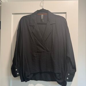 NWOT Anthropologie button down blouse